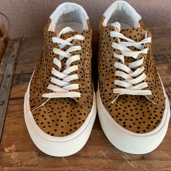 Madewell Sidewalk Spot Dot Low Top Sneakers - Picture 9 of 13